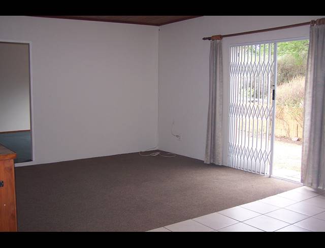 2 bed property to rent in NIETGEDACHT 535-JQ